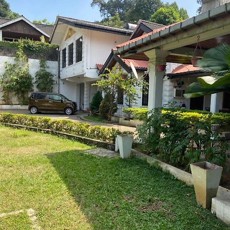 Kandy Garden Villa Exterior foto